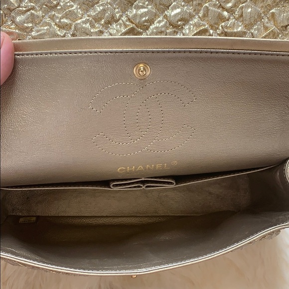 Authentic Chanel gold double flap bag - Picture 11 of 16